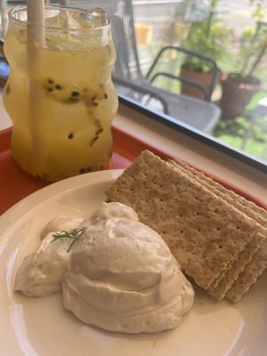 crackers and plant pased cream cheese  at Cosmos Grocery Cafe in Seoul