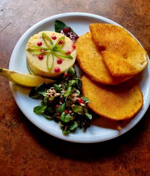 Emmas Schnitzel mit Causa Limeña at EmmaPea Vegan Food and Bar in Berlin