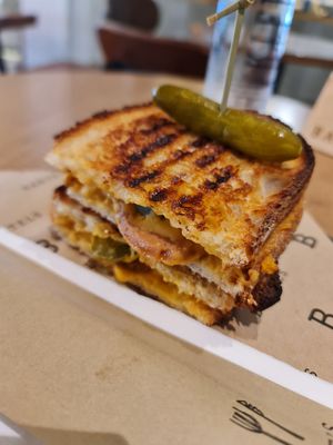 Vegan Cubano 😋🌱 at Bartels in Bangkok