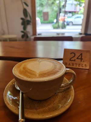 Latte with almond milk at Bartels in Bangkok