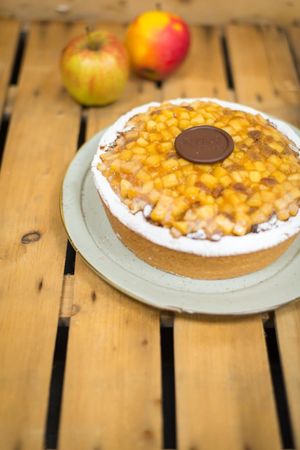 Vegan apple pie made with care from saved apples! This is something else people💗Order for a little bit of vegan heaven @ www.trashuretaarten.nl  at Trash'ure Taarten in Nijmegen