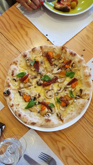 Tudo vegano at Pizzeria Daje in Loule