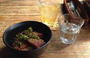 Roast Soy Meat Bowl smalltalk at Vegans Cafe and Restaurant in Kyoto