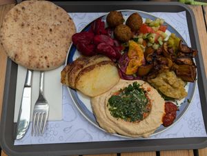 Sabich plate at Hummus Tel Aviv by Fein&Dein Feinkost in Zurich