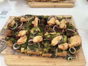 Pesto pizza  at Twist in Mallorca