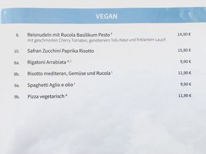 Sechs vegane Gerichte auf der Karte  at Porta Nuova in Speyer