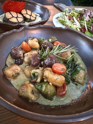   at The Botanist in Zadar