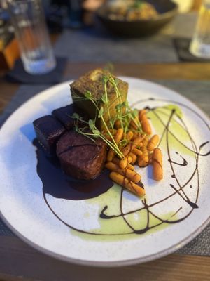 Dik Dik   at The Botanist in Zadar