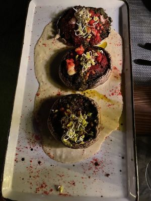 Portobello caps   at The Botanist in Zadar