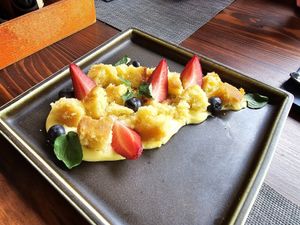 cake at The Botanist in Zadar