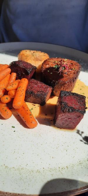 Zeer lekker! at The Botanist in Zadar