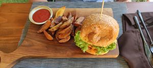 Burger at The Botanist in Zadar