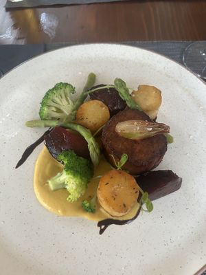 DIK DIK  at The Botanist in Zadar