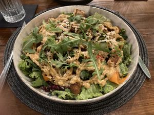 Salade de nuggets, pas beaucoup de roquette    at The Botanist in Zadar