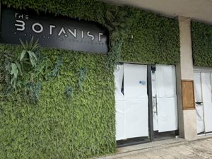 Looking very closed :( at The Botanist in Zadar