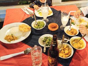 vegan opt. rice and curry for two at Mango Shade in Tangalle