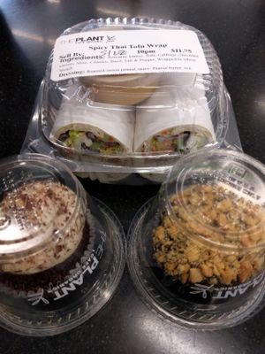 Thai wrap and cupcakes at SFO - The Plant Cafe Organic- T2 in South San Francisco