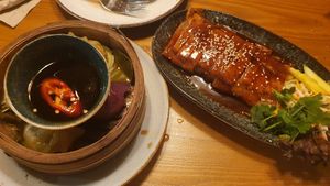 Dumplings and vegan duck at Nón Lá Vietnamese Garden in Basel