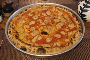 Vegan pizza margherita at Vegan Tranquil Rose in Kandy