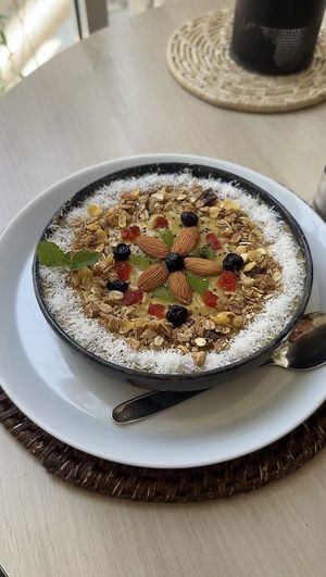 Smoothie bowl at Vegan Tranquil Rose in Kandy