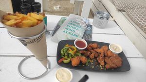 Crispy cauliflower & shiitake at Nautilus aan Zee in Egmond Aan Zee