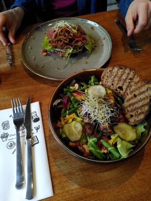 Bean been salad and the potato waffle with fungi at Cravings For Green in Ede