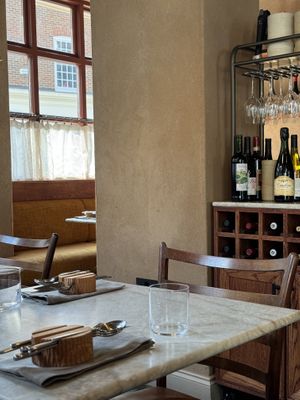 Venue  at Plates in London