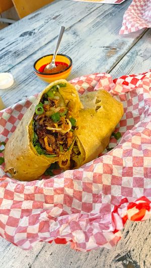 Vegan roti met oesterzwammen  at Broodbar Boer'n Bontje in Dordrecht