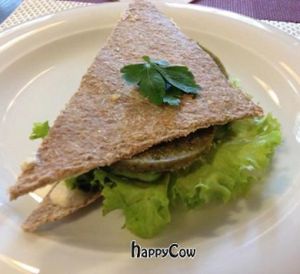 Raw falafel & hummus sandwich at Nebos in Kyiv