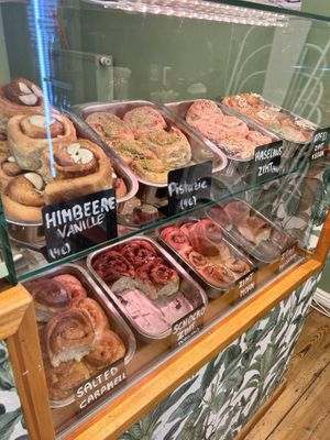 choices  at Hey Schnecke - Winterfeldtstr in Berlin