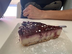 Cheese cake vegano (AKA saludo a Dios y vuelvo)  at Ingrediente Secreto in Badalona