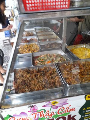 Com chay selection at Diệu Thiện in Ho Chi Minh City