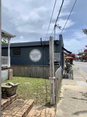 Sign at End of the Line Cafe in Pensacola