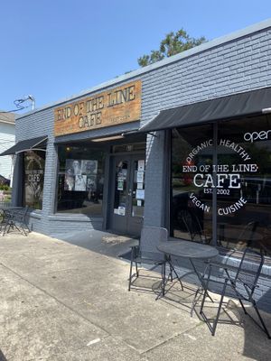 Outside  at End of the Line Cafe in Pensacola