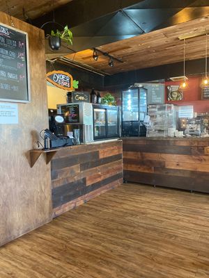 Super cute vibe and service. Had to take one of the entrees home and they deconstructed it so that it would travel. Simply awesome!  at End of the Line Cafe in Pensacola