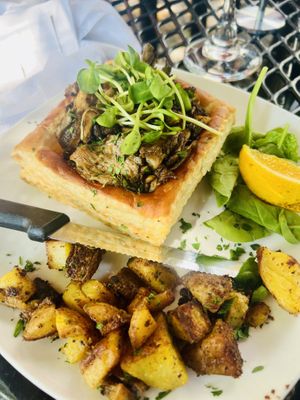 Special  at End of the Line Cafe in Pensacola