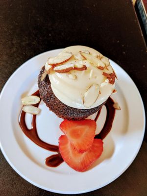 Cupcake at End of the Line Cafe in Pensacola