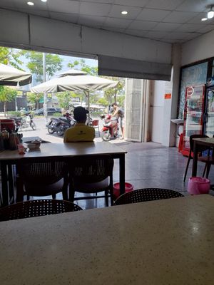 Inside at Com Chay Dieu Giac in Ho Chi Minh City