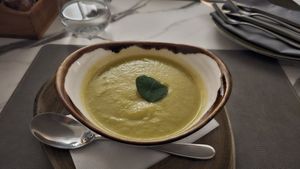 Zuccini soup at Bemata 2 in Belgrade