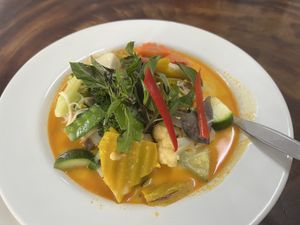 Red curry?  #Veganuary at Chada Vegetarian Restaurant in Chiang Mai