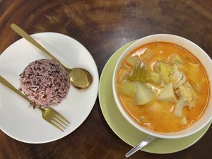 Curry and rice  #Veganuary at Chada Vegetarian Restaurant in Chiang Mai