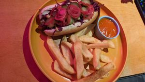 not dog at Boca Boca Vegan Guilty Pleasure in Warsaw