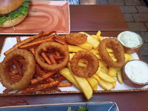 Mix platter at Peter Pane - Neue Promenade in Berlin