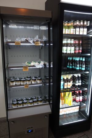 Cold vegan beverages and vegan food (faux meat, etc.) for sale at Bistro La Cucina Verde in Saarbrucken
