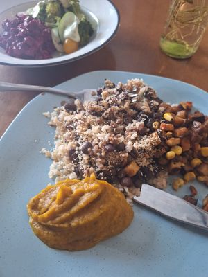 ESTE RESTAURANTE NAO É MAIS VEGANO / THIS RESTAURANT IS NOT VEGAN ANYMORE at Inari in Rio De Janeiro