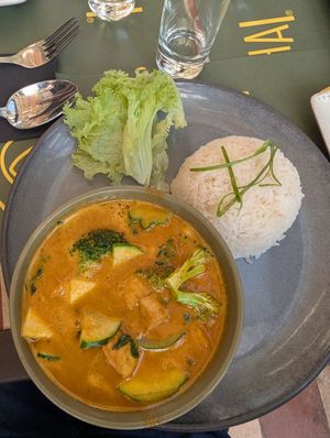 Yellow curry at Siam Thai in Santiago