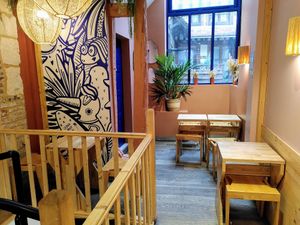 Est-in space at POKAWA in Troyes