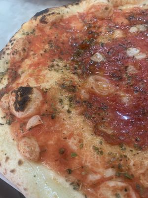 vegan pizza  at Pizzeria da Michele in Naples