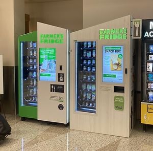 More machines elsewhere in airport   at MSP - Farmer's Fridge - T1 & T2 in Minneapolis