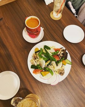 Steam vegetables with vegan tomato sauce   at Kuwaddo 桑っど in Kisarazu